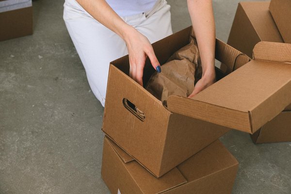 Réduisez vos dépenses avec ces idées de meubles de salle de bain DIY innovantes!